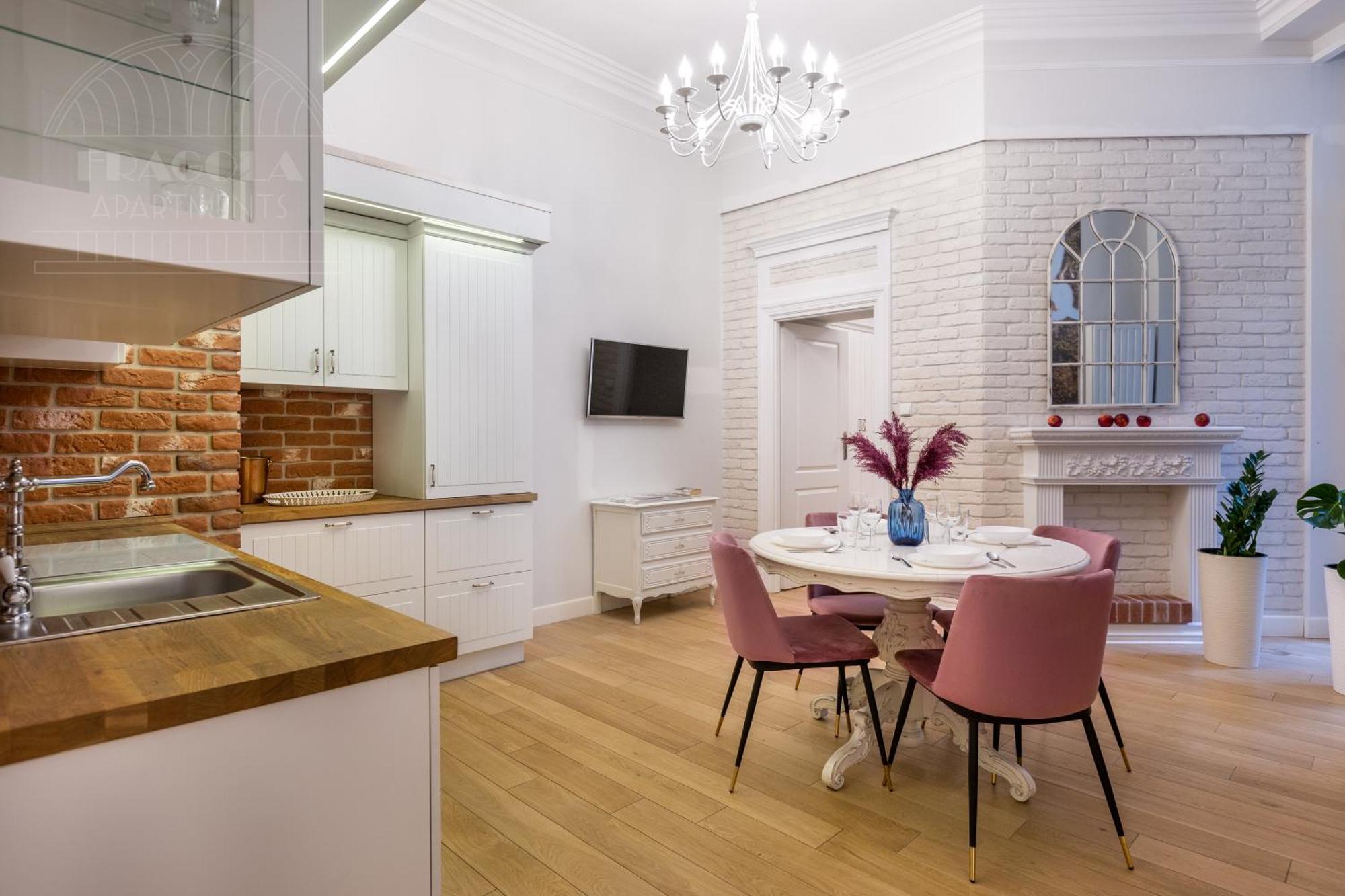 Cozy City Center Apartments Pilsudskiego 11 Краков Экстерьер фото